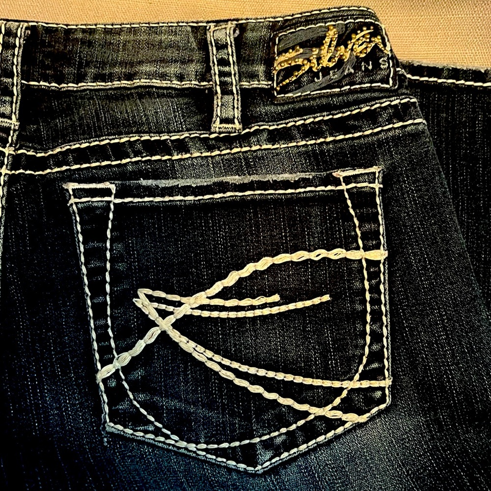 Silver Aiko bootcut 30x35 womans Jeans